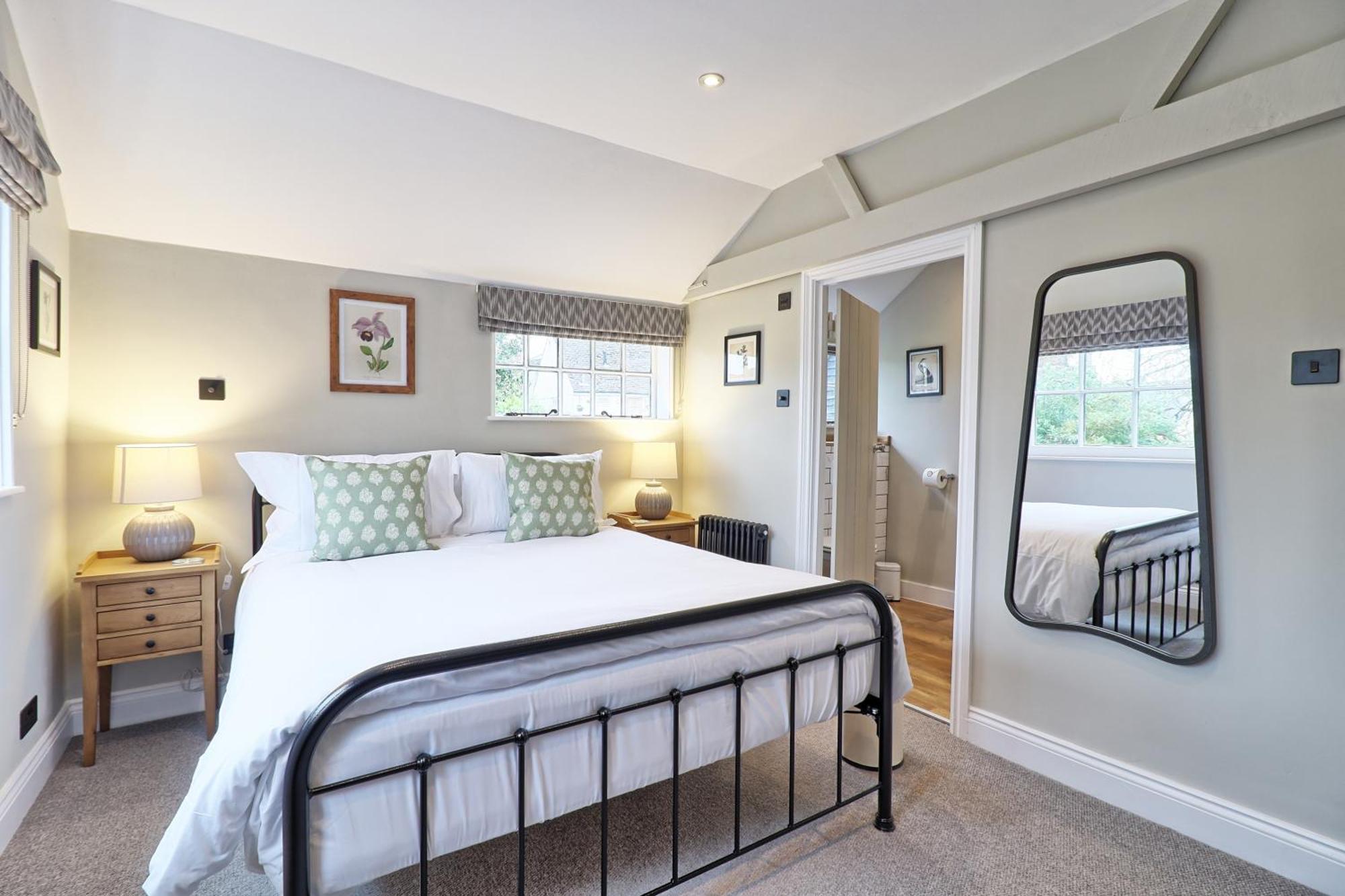 Ranfield'S Brasserie Hotel Rooms Coggeshall Exterior photo